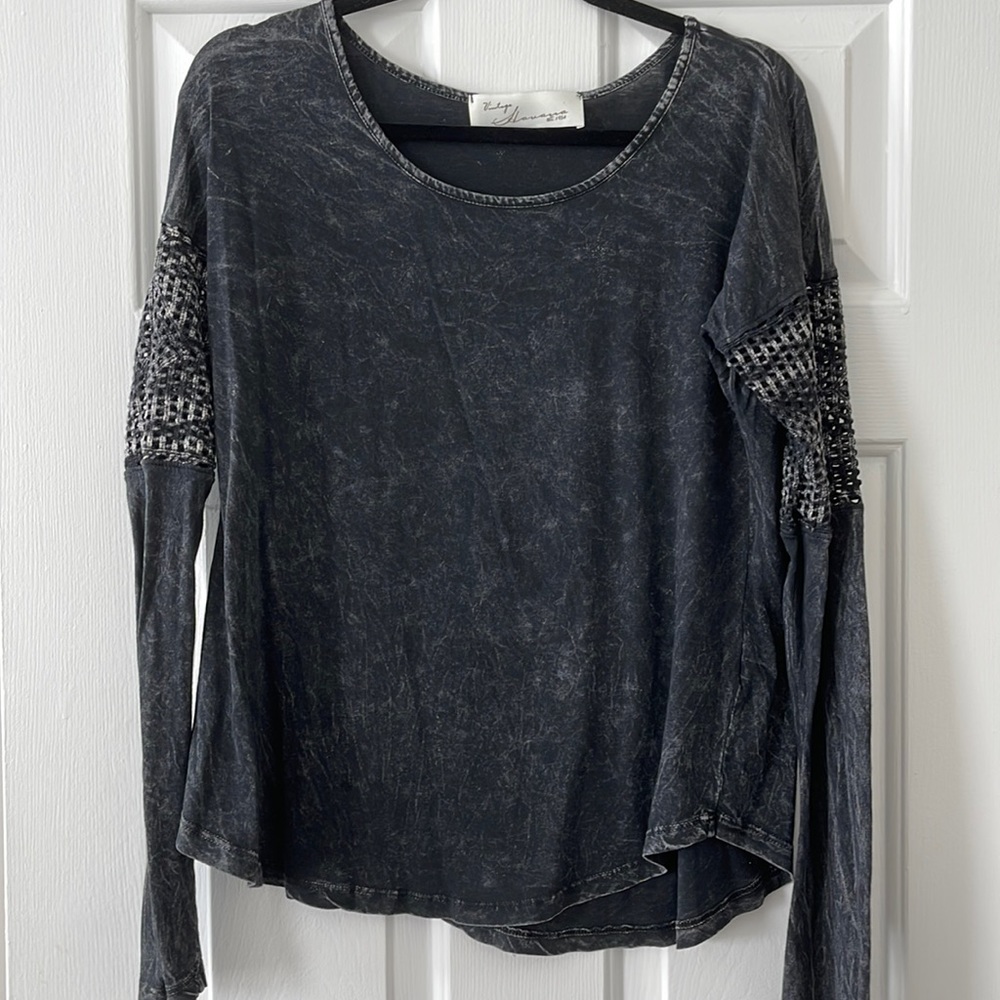 Vintage Havana Distressed Arm Design Tee